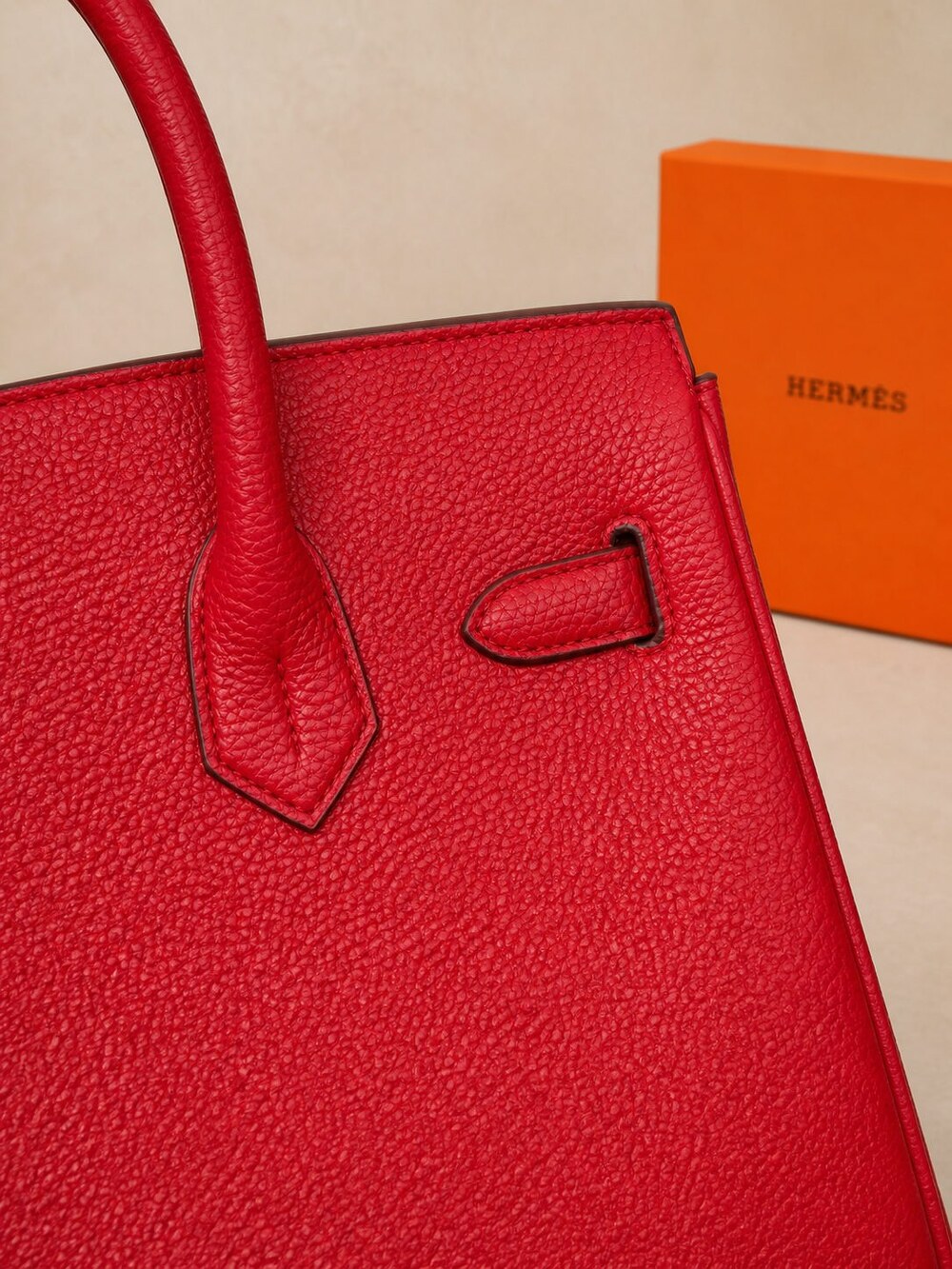 Hermes Birkin Handbag in Rouge Casaque Togo with Gold Hardware - Picture 4 of 9